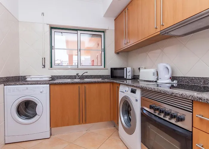 B73 - Luz Sun Holiday Apartment
